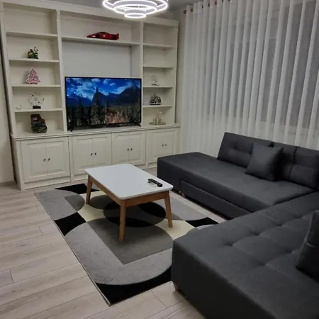 Fantastic 8th Floor Apartment